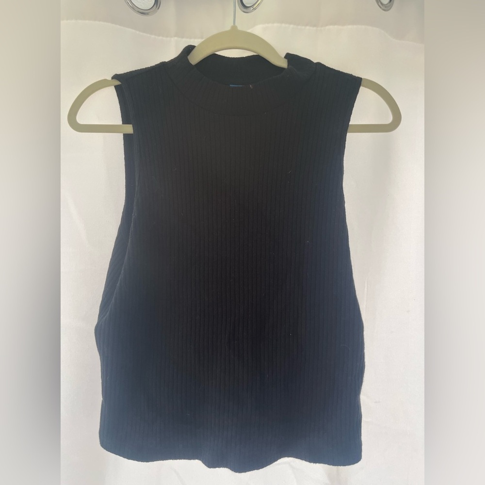 Sleeveless Mock Neck Ribbed Tank Top - Black Old Navy